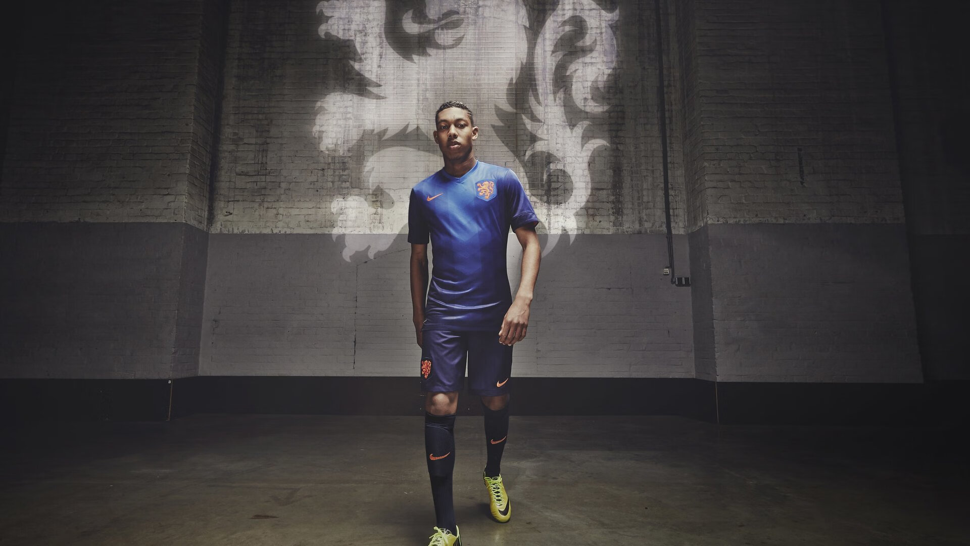 开云备用-曼联逆转莱比锡，复仇小组赛失利，曼联2_3莱比锡